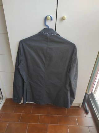 Chaqueta azul juvenil