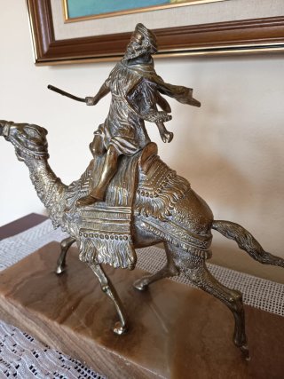 Figura Bronce Orientalista Camello