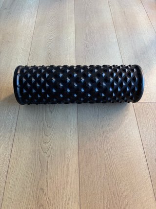 Rulo de estiramiento negro con relieve