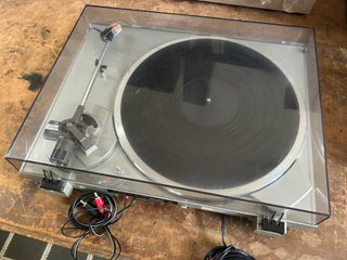 Tocadiscos Technics SL-BD21 Plata