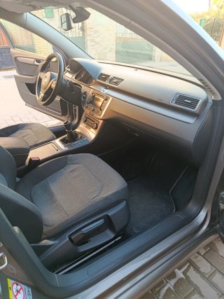 Volkswagen Passat 2011