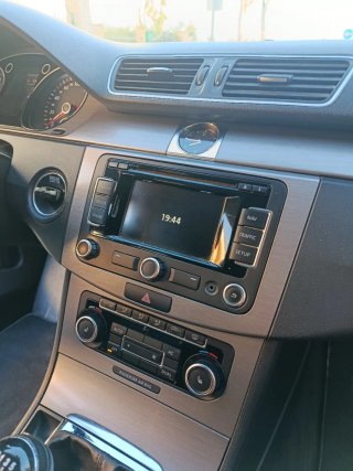 Volkswagen Passat 2011
