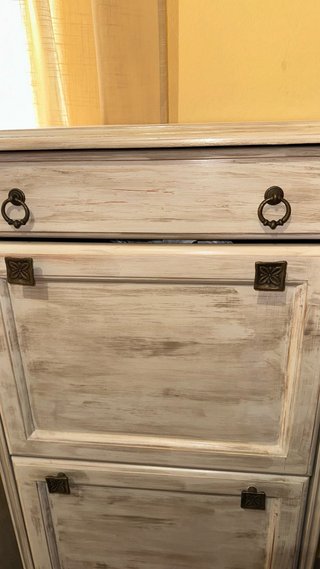 Cajonera y zapatero de madera