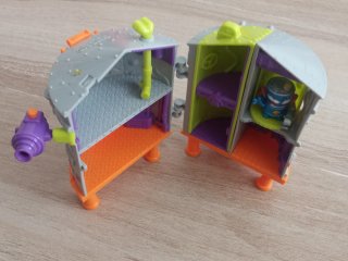 Superthings Lote de Figuras y Playsets