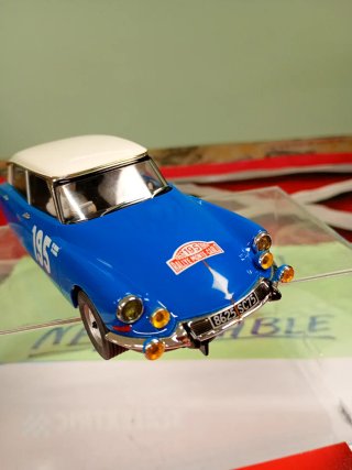 Scalextric Citroen DS 21 Rally Monte Carlo 1966