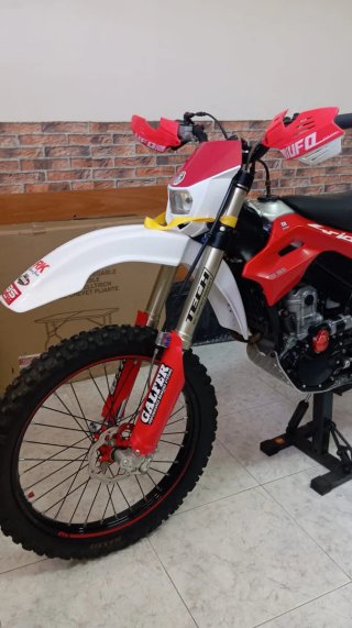 Montesa 4Rider Trail  Roja y Blanca