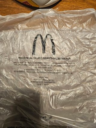 Pallone da calcio Mc Donald's 2024