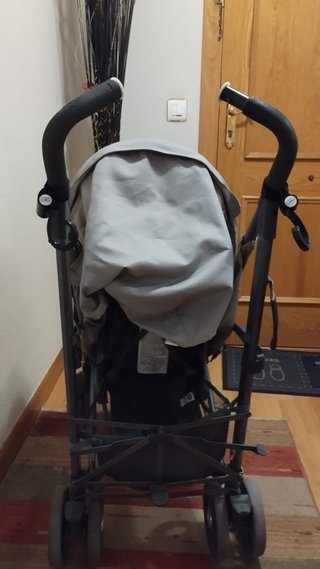 Passeggino Chicco grigio