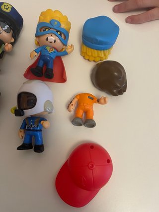 Pin y Pon Acción: Cárcel, Helicóptero y Coche