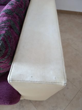 Sofá Chaiselongue Blanco y Morado
