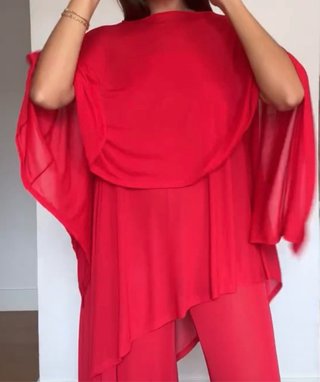 Mono Zara capa rojo Talla M
