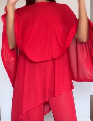 Mono Zara capa rojo Talla M