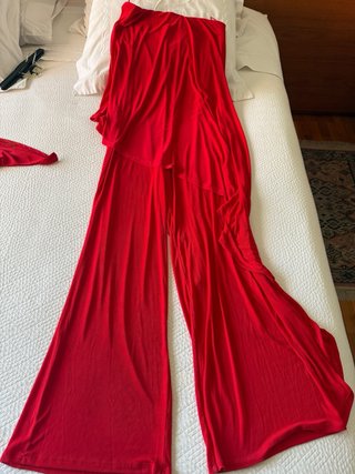 Mono Zara capa rojo Talla M