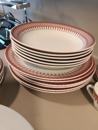 Juego Vajilla Vintage Tazas Porcelana Rojo Blanco