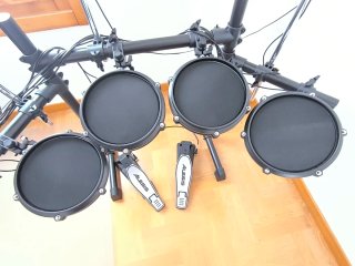 Batería Electrónica Alesis Turbo Mesh Kit