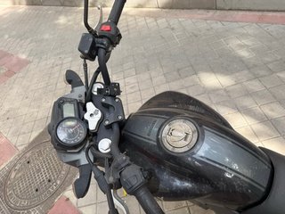 Moto Keeway RKV 125 2015 Negra y Roja