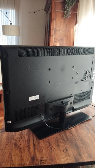 2 Televisores Sony Negros