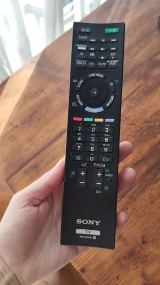 2 Televisores Sony Negros