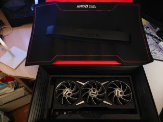 AMD Radeon 6950XT Reference Edition