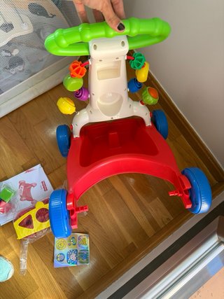 Andador correpasillos Fisher Price