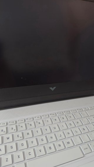 Portátil HP Victus Gaming 15 FB0000NS GTX1650