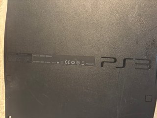 Consola PS3 + 2 Mandos Camuflaje