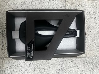 Sillín Specialized Power Carbono 155