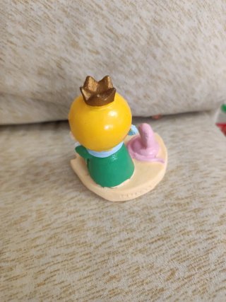 Figura El Principito con serpiente