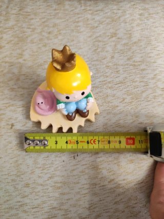 Figura El Principito con serpiente