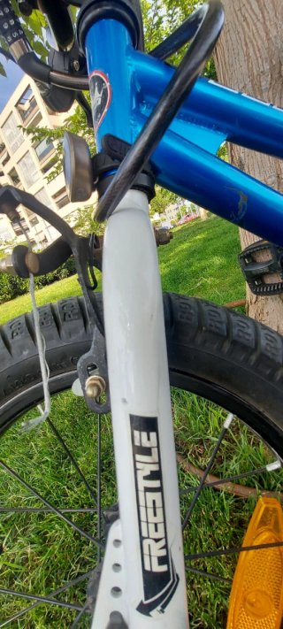 Bicicleta infantil Royal Baby Freestyle 14 Azul