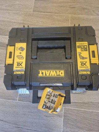 Kit Atornillador Dewalt DCF620 como nuevo