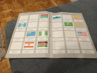 Colección Cromos Banderas del Mundo