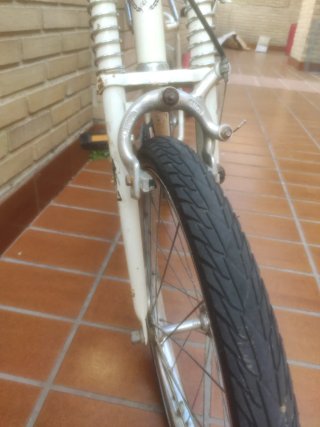 Bicicleta Motoreta BH Blanca