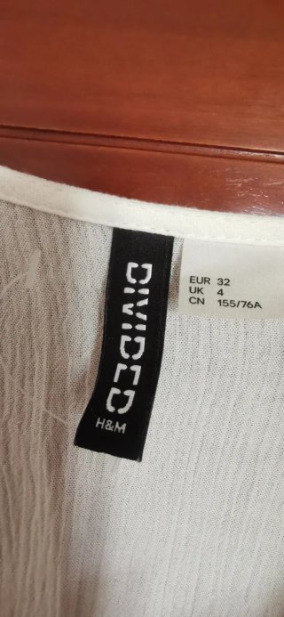 Blusa blanca manga larga encaje