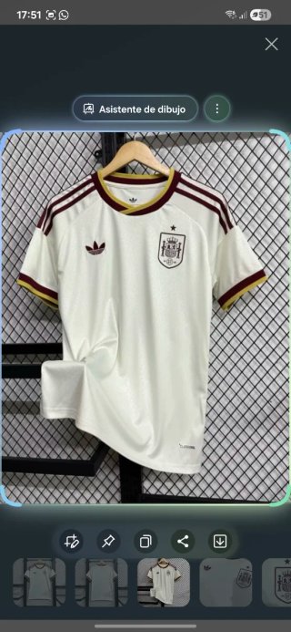 Equipación España  Niño y Adulto