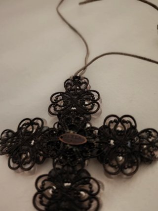 Colgante Cruz Furla Perlas y Cristales
