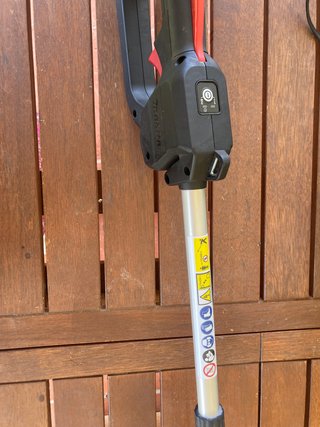 Kit podadora Telescópica y sopladora hojas Makita