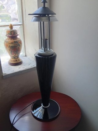 Lampada  Leucos design nero e bianco