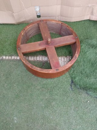 Mesa baja redonda madera y cristal giratoria