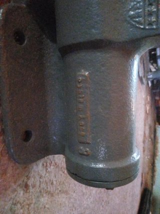 Tornillo de apriete para banco de trabajo