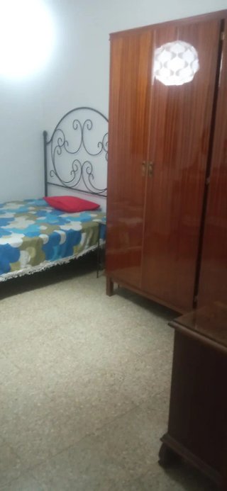 alquilo habitación matrimonial en Massamagrell