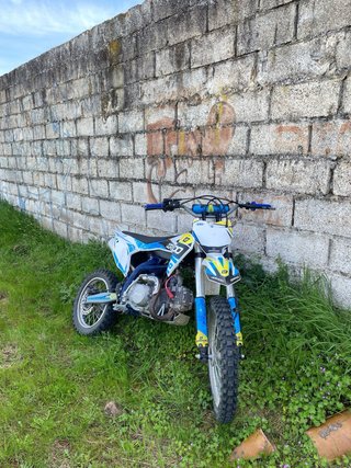 Pit Bike Dorado 125cc Motor Recién Hecho