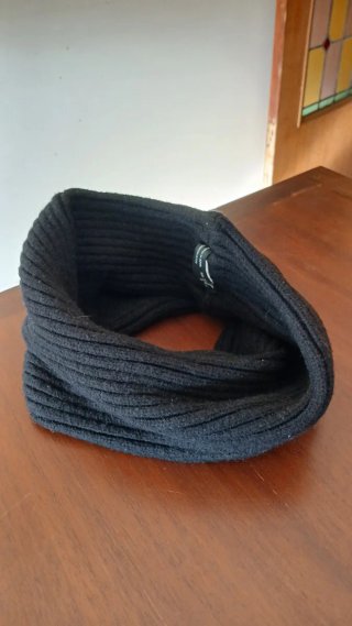 Cuello invierno Zara negro