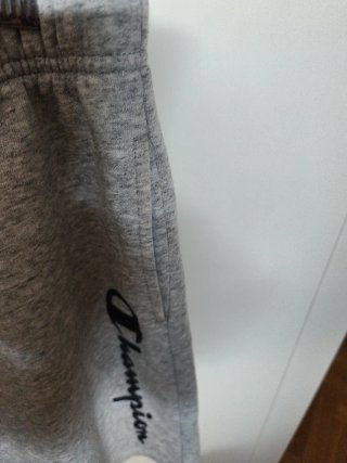 Pantalón corto Champion gris