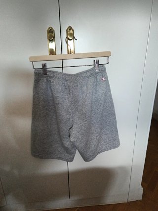 Pantalón corto Champion gris