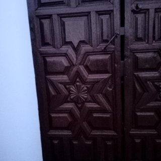 Puertas antiguas de cedro siglo XIX