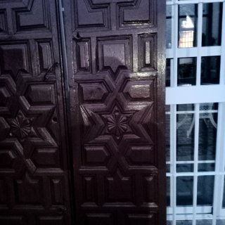 Puertas antiguas de cedro siglo XIX