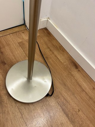 Lámpara de pie moderna