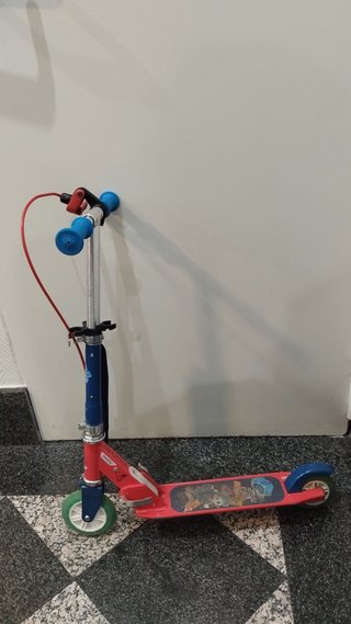 Patinete azul 50 kg