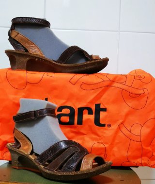 Sandalias ART Marrón Talla 37